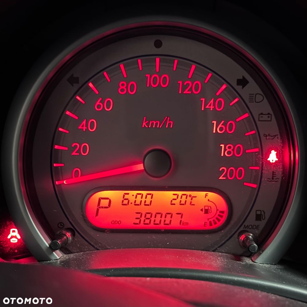 Suzuki Splash - 4