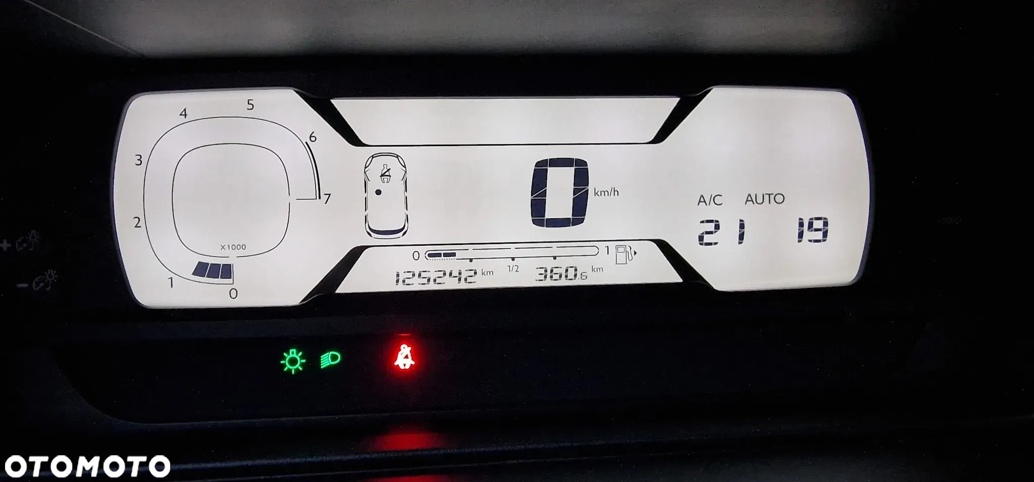 Citroën C4 Picasso PureTech 110 Stop&Start FEEL - 30