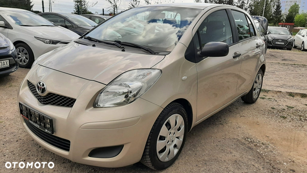 Toyota Yaris 1.33 VVT-i Cool+