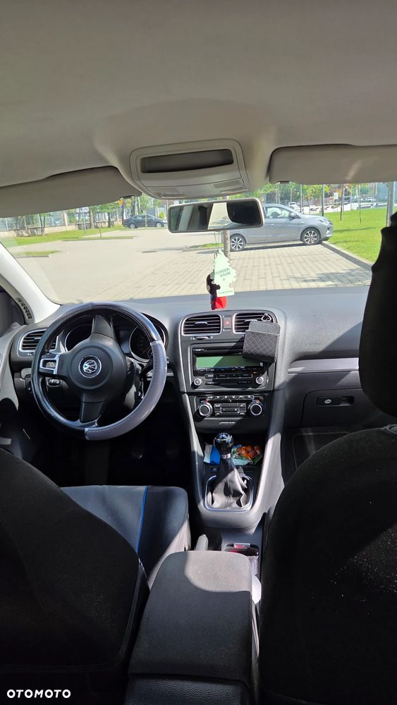Volkswagen Golf 1.6 Trendline - 17