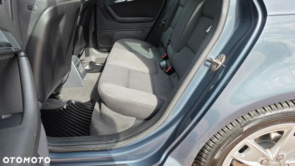 Audi A3 Sportback 1.6 TDI DPF Ambition - 16
