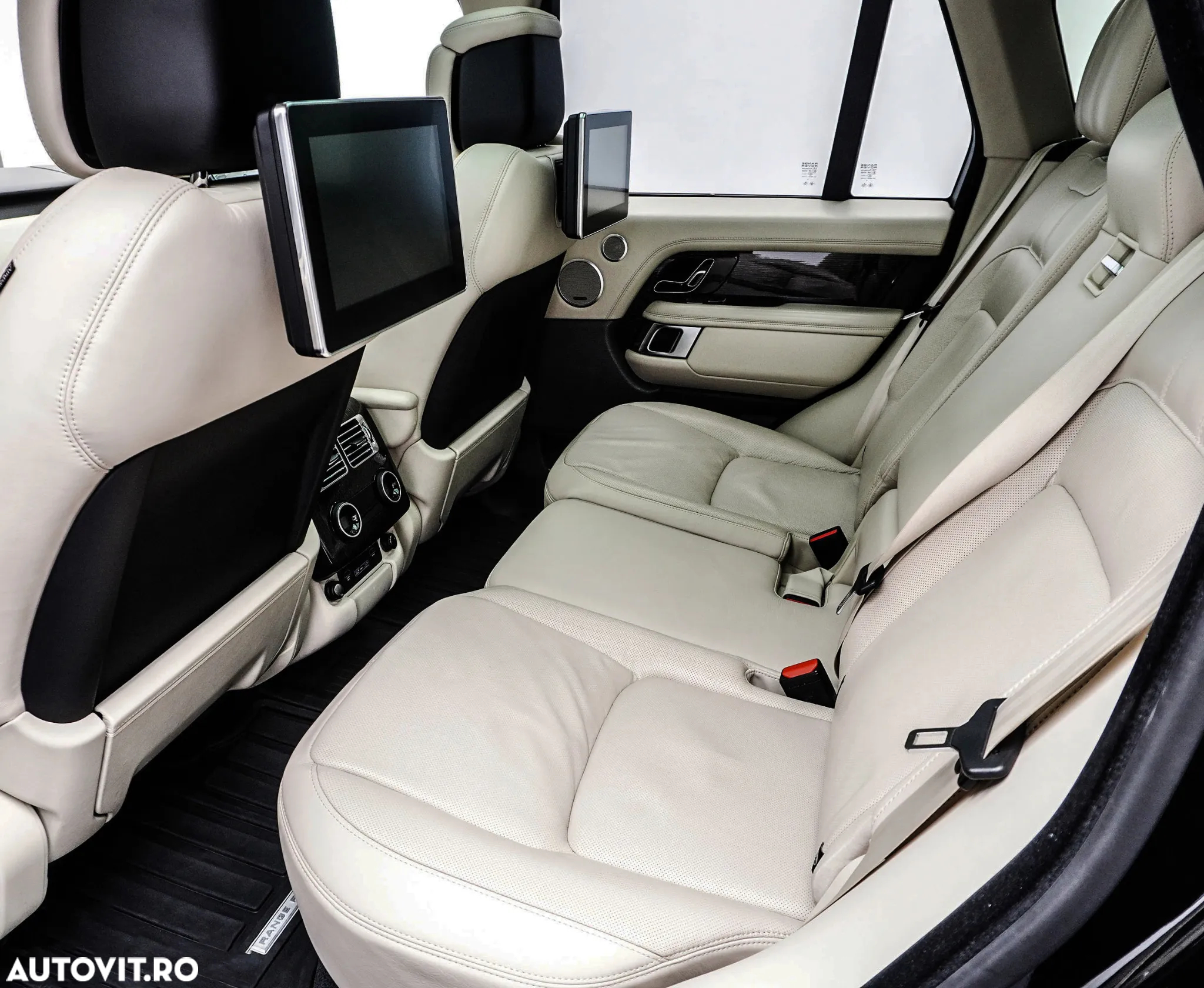 Land Rover Range Rover Vogue - 17