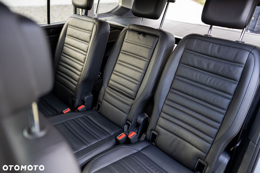 Volkswagen Touran 2.0 TDI BMT Highline DSG - 27