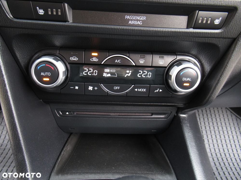 Mazda 3 SKYACTIV-G 120 Sports-Line - 31
