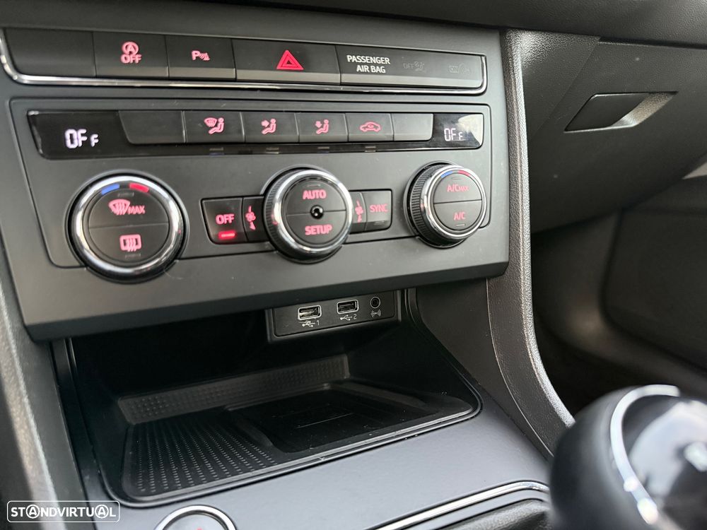 SEAT Leon ST 1.6 TDI Style S/S - 12