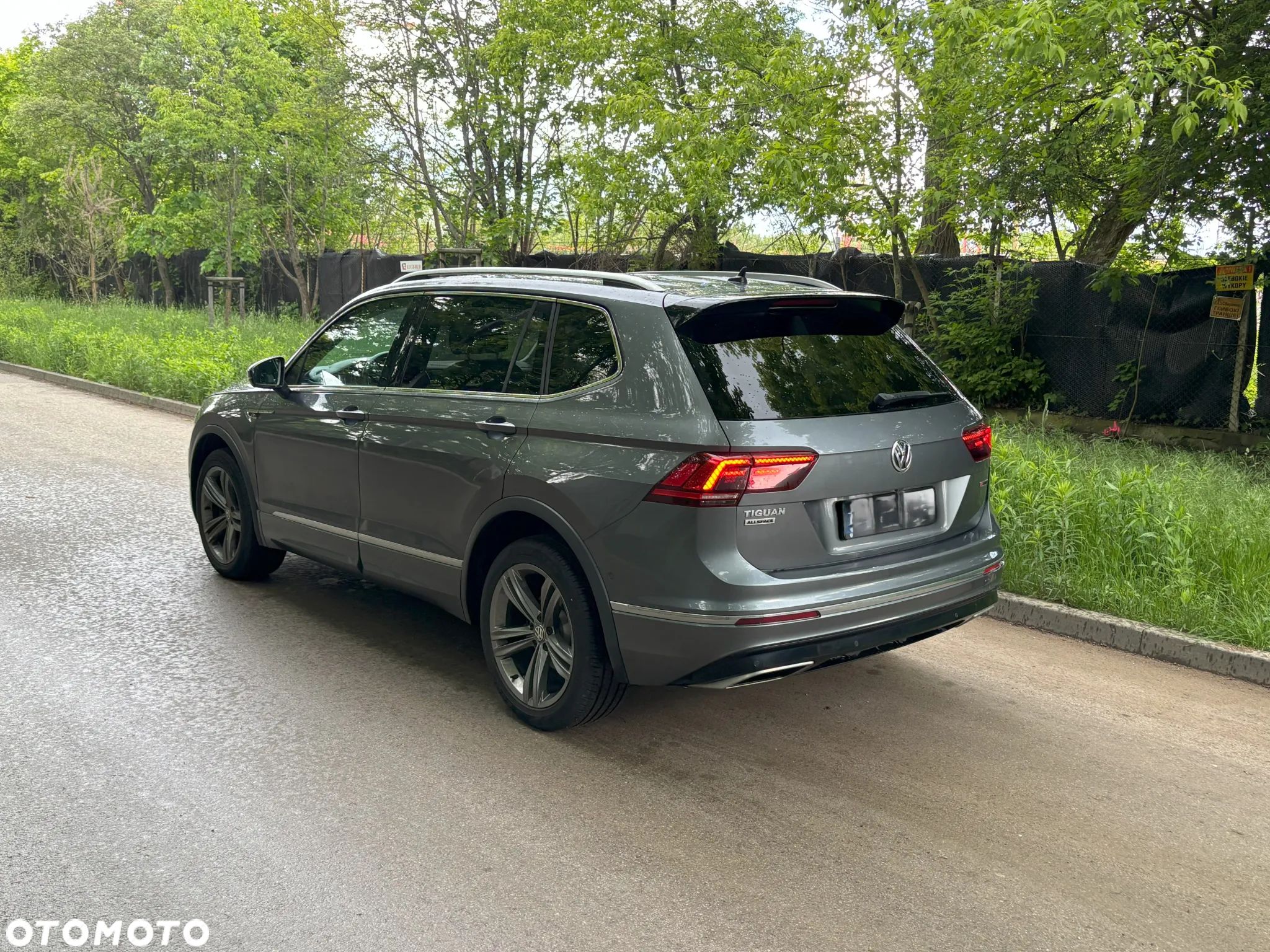 Volkswagen Tiguan Allspace 2.0 TSI 4Mot Highline DSG - 1