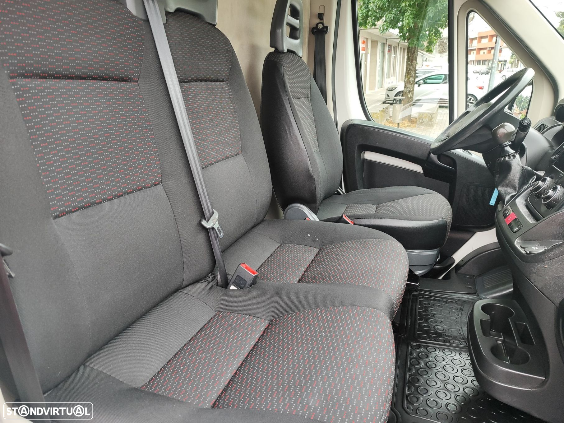 Peugeot Boxer 2.2 BlueHDi 333 L2H2 Pro - 8