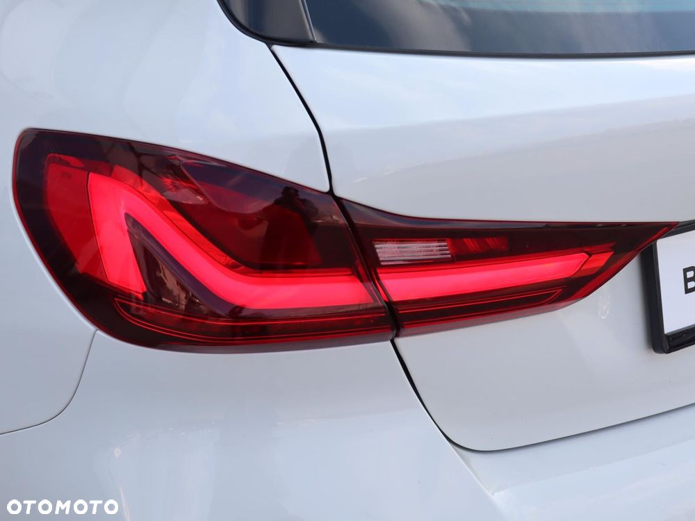 BMW Seria 1 118i M Sport - 23