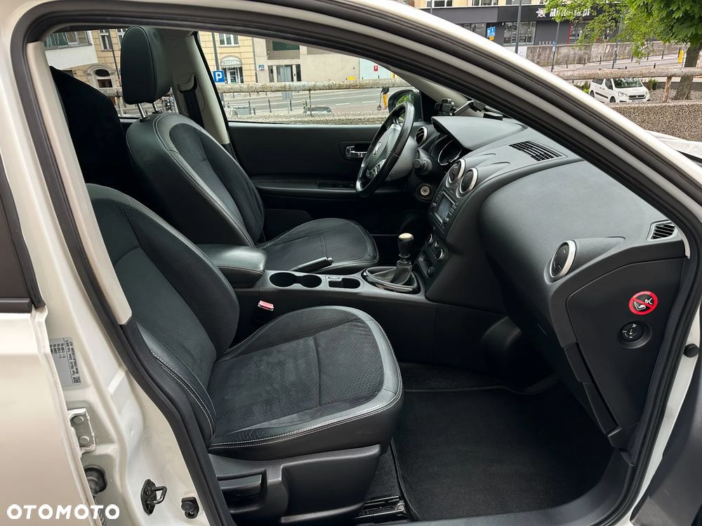 Nissan Qashqai 2.0 Tekna - 4