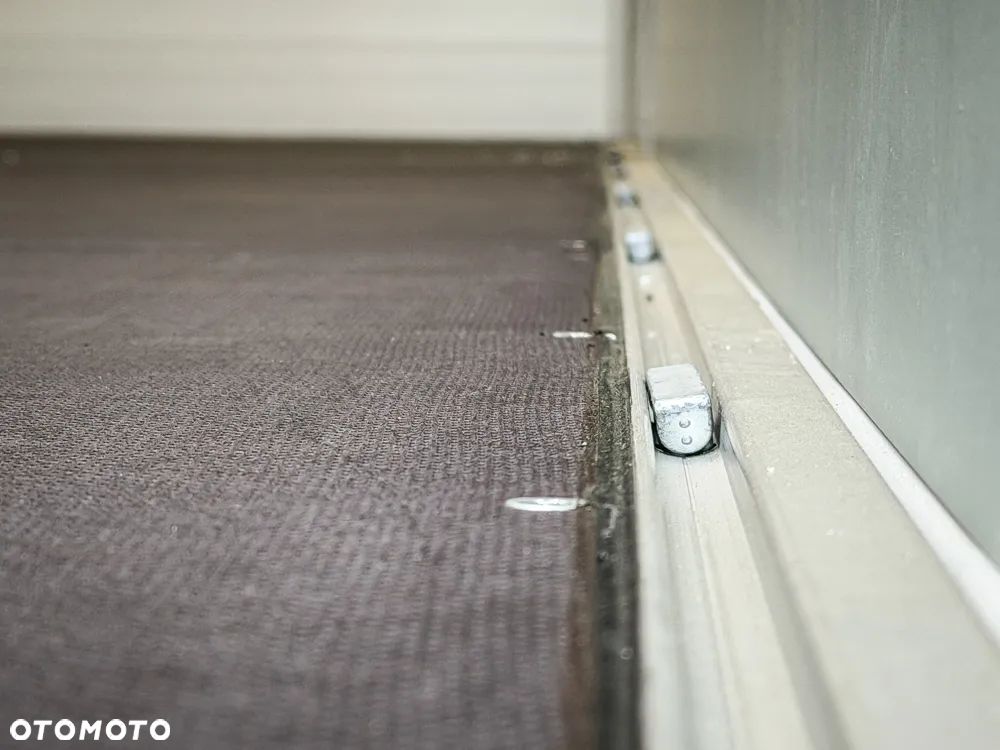 Iveco Daily 70C plandeka 15ep, sypialnia 2 łóżka, pneumatyka - 20