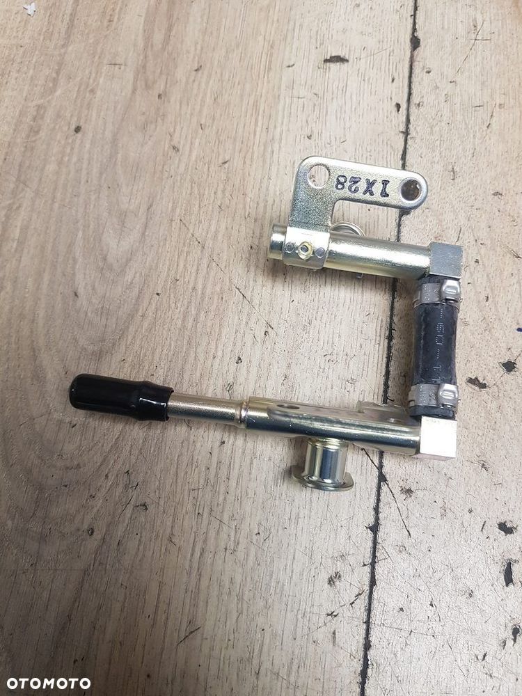 Listwa wtryskowa przewód Suzuki SV1000 K3-K7  15730-16G00 - 6