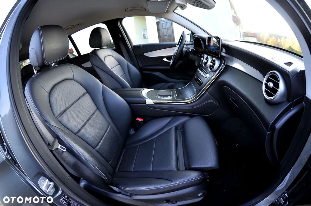 Mercedes-Benz GLC 220 d 4Matic 9G-TRONIC Edition Avantgarde - 24