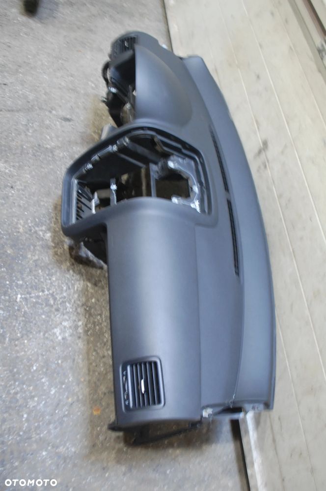 DESKA ROZDZIELCZA KOKPIT VW GOLF V JETTA 1K0 GOLF V KOMBI - 7