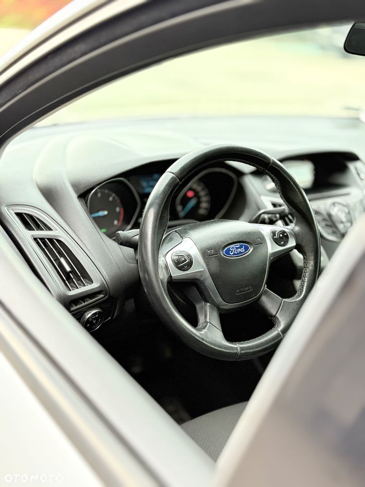 Ford Focus 1.6 TDCi Edition - 9