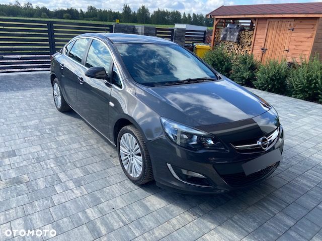 Opel Astra 1.4 - 1