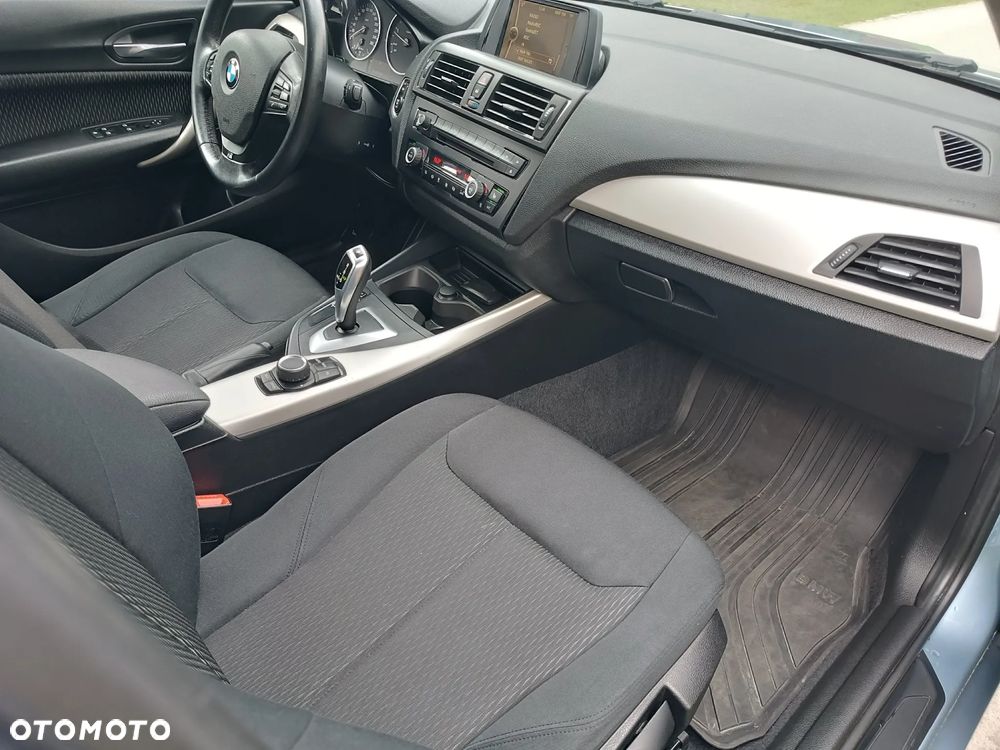 BMW Seria 1 116d Sport Line - 9