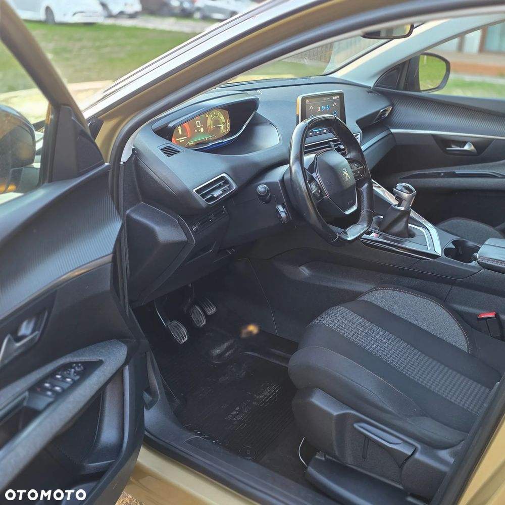 Peugeot 3008 PureTech 130 Stop & Start Active - 10