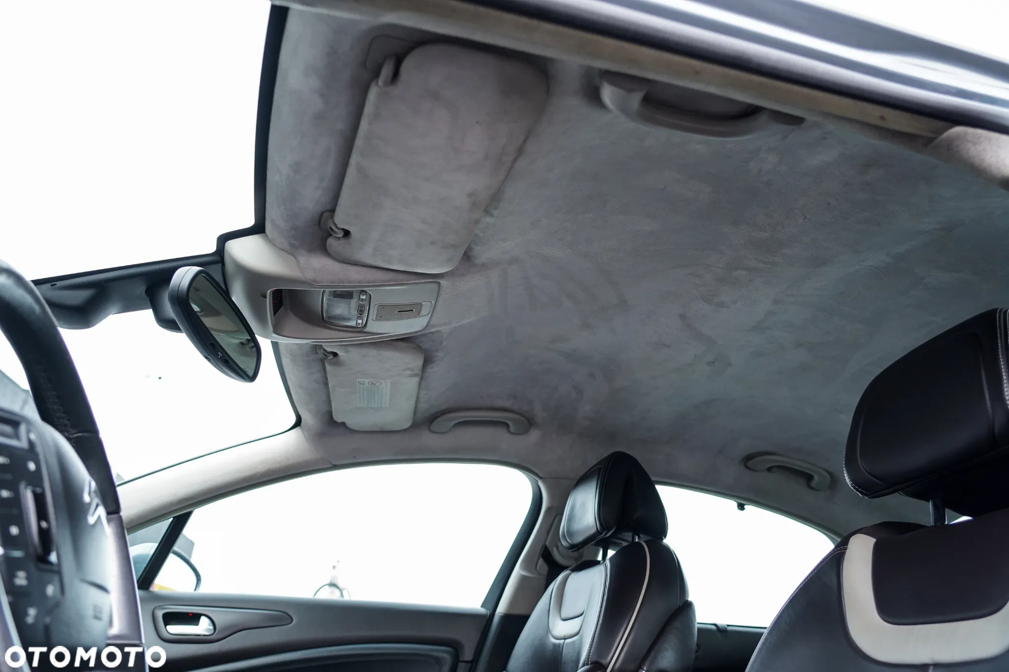 Citroën C5 3.0 HDi V6 Exclusive - 35