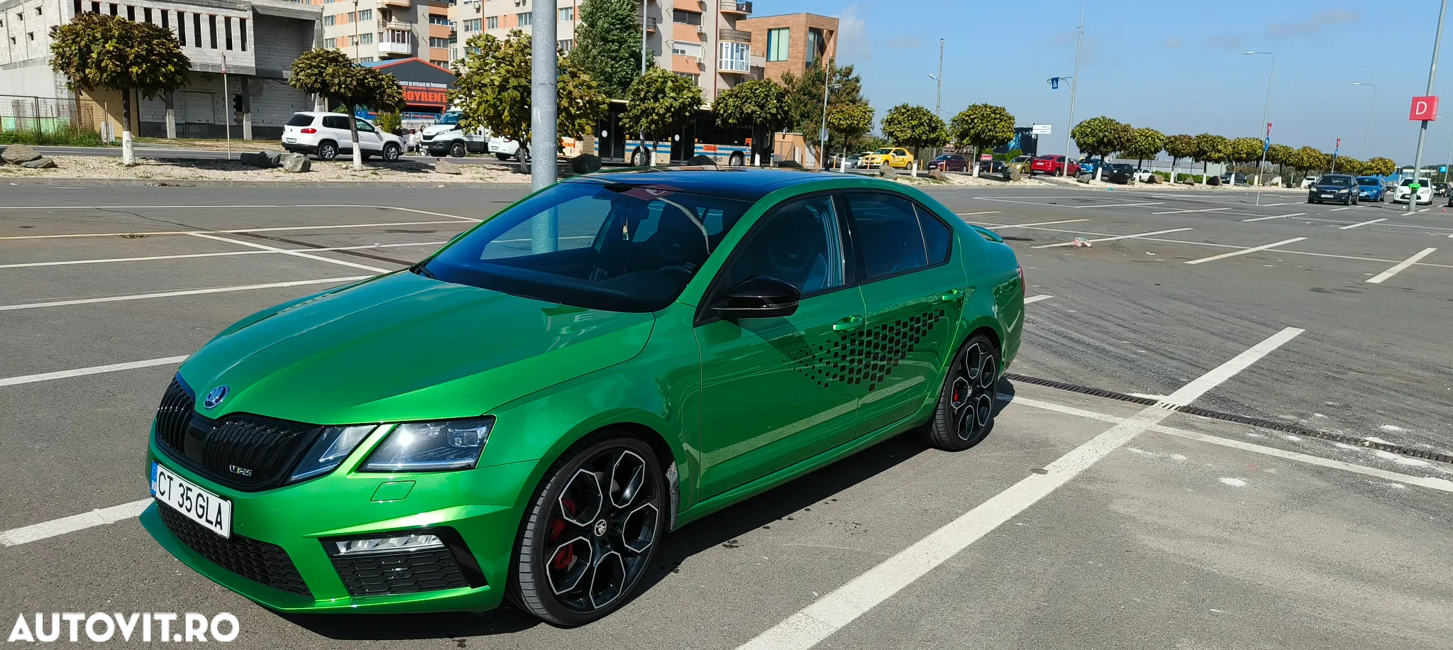 Skoda Octavia 2.0 245 TSI DSG RS - 2