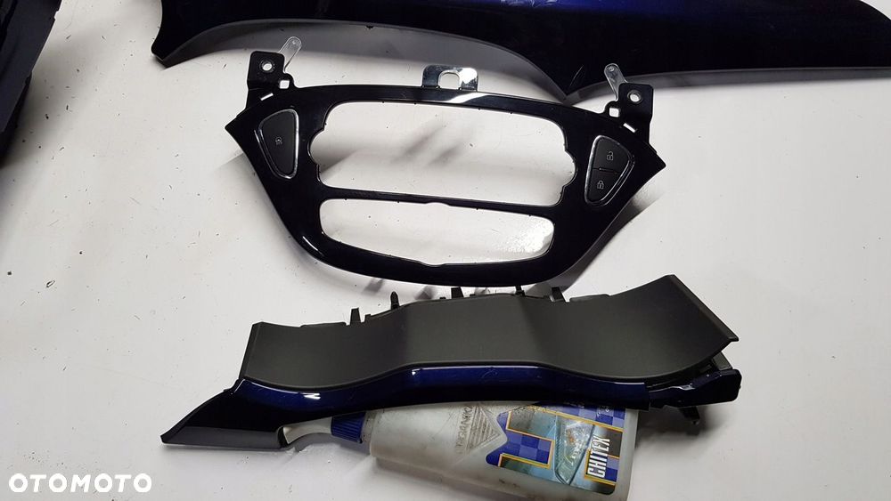 kratka dekor listwa Opel Adam - 5