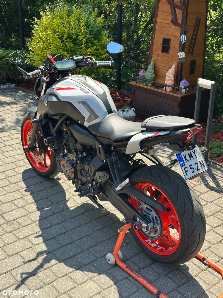 Yamaha MT - 15