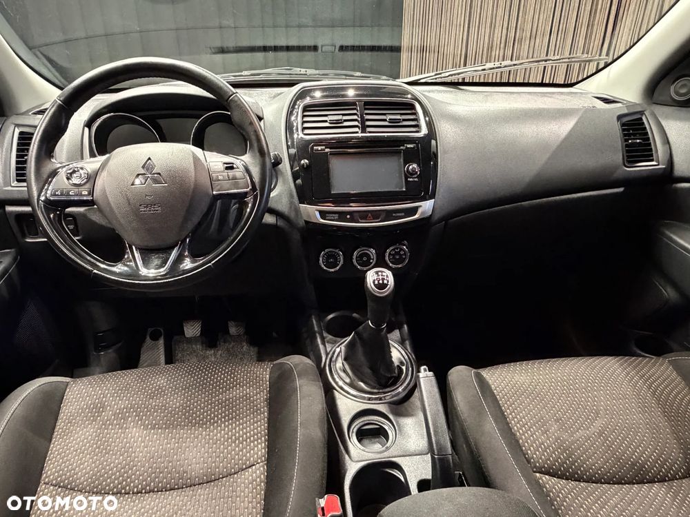 Mitsubishi ASX 1.6 Blue Sky Edition - 8