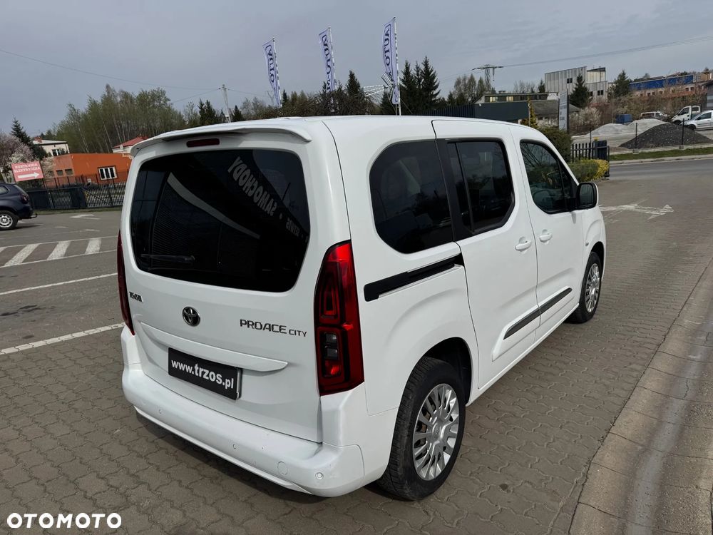 Toyota Proace City Verso 1.5 D-4D Combi - 5