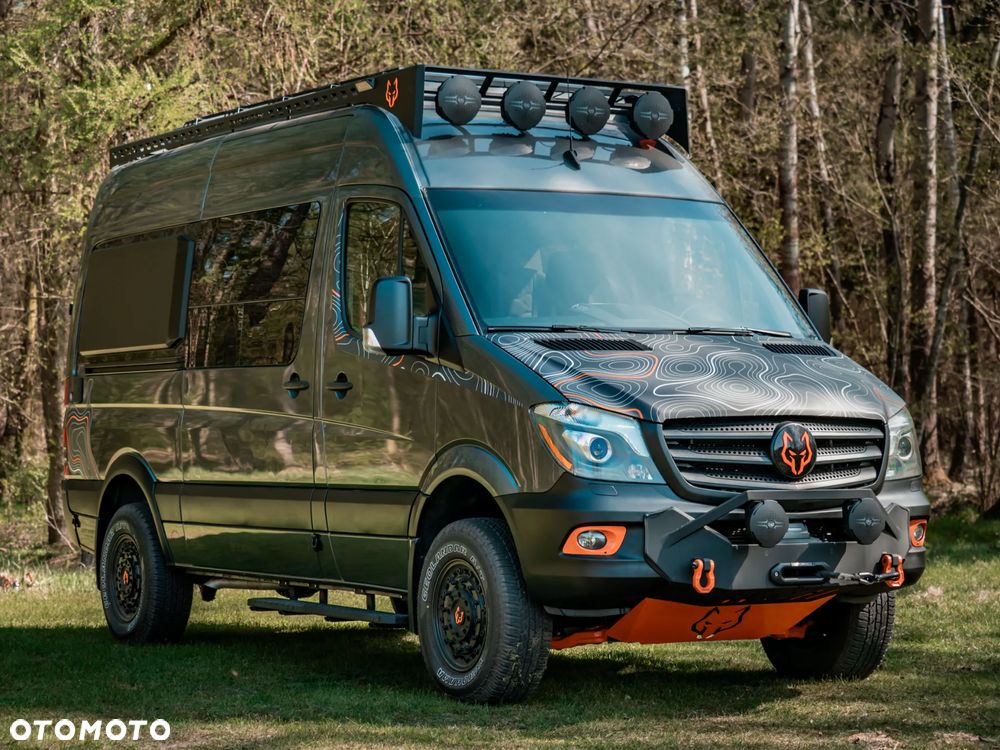 Mercedes-Benz Sprinter - 2