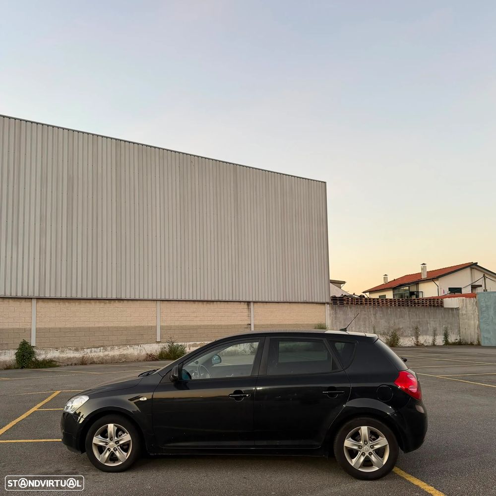 Kia Ceed 1.4 CVVT EX - 19