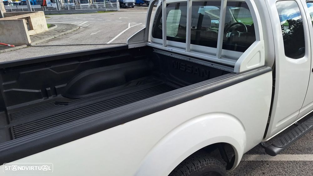 Nissan Navara king Cab 2l 4x4 - 7
