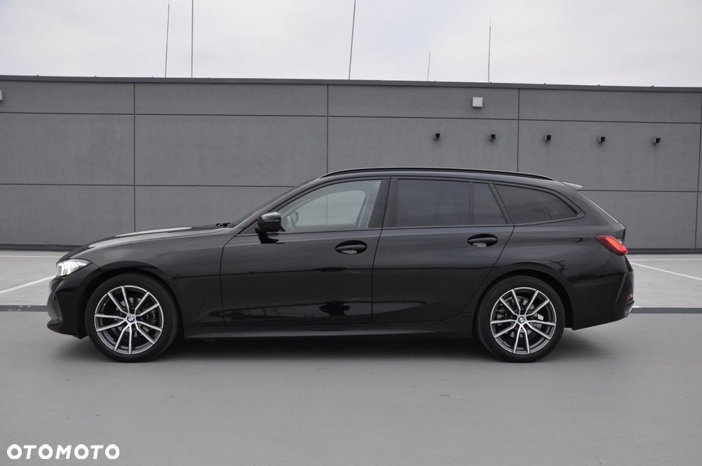 BMW Seria 3 318d MHEV Sport Line - 7