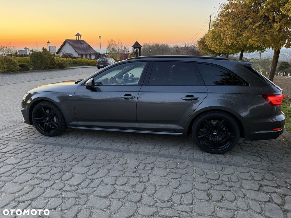 Audi A4 Avant - 1