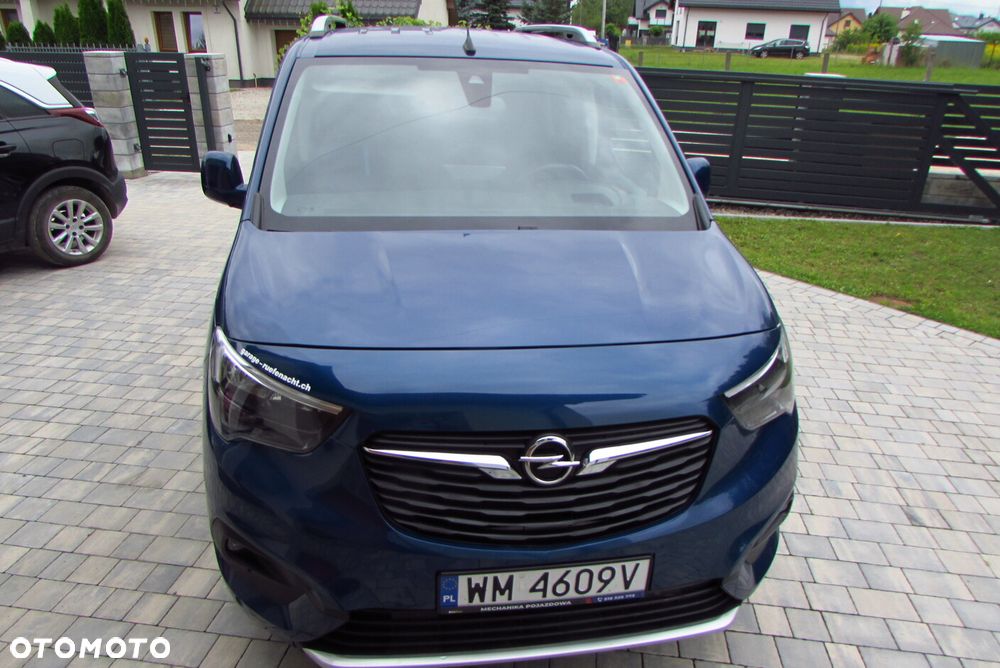 Opel Combo 1.2 Turbo Start/Stop Automatik Innovation - 2