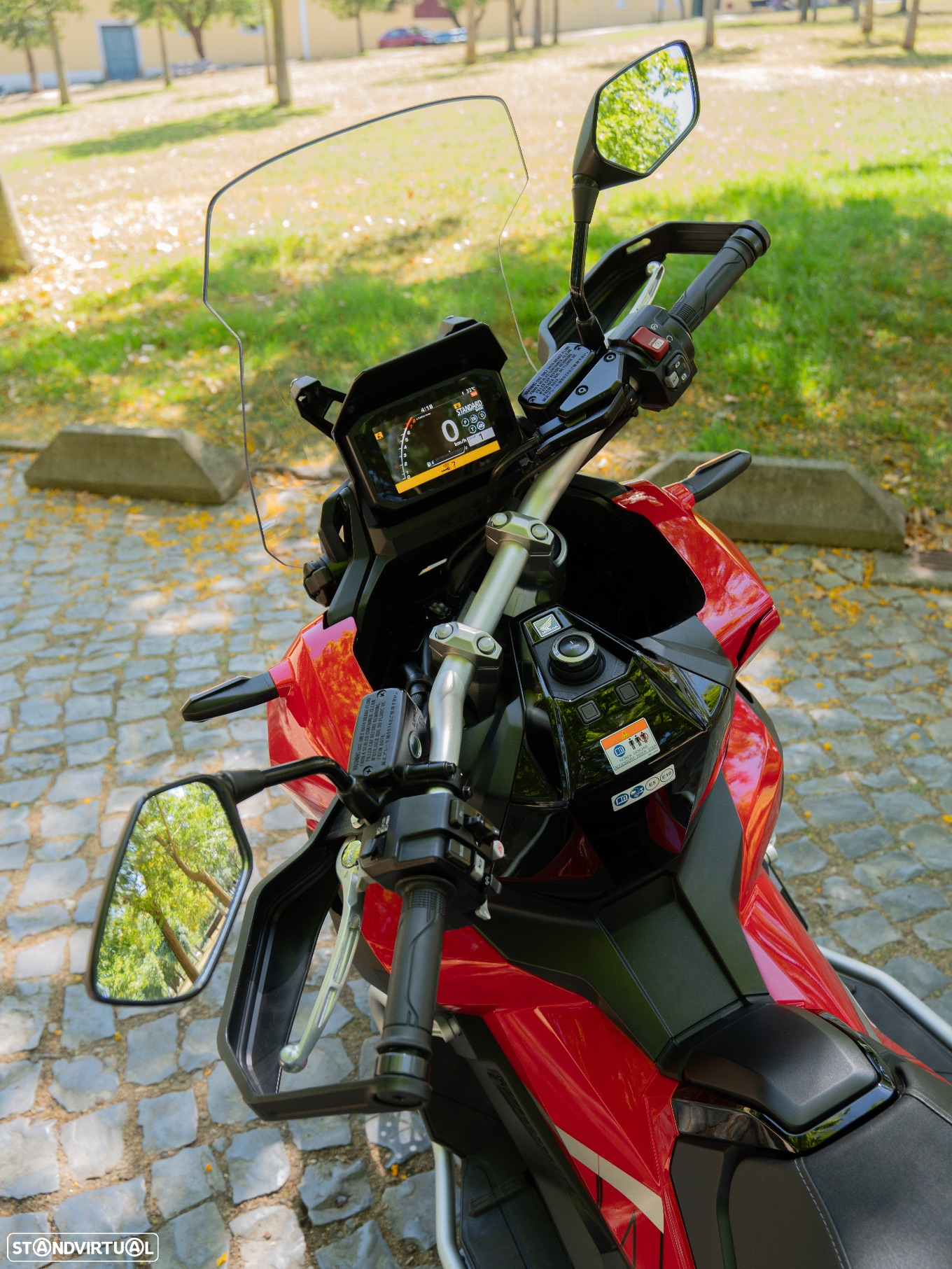 Honda ADV - 6