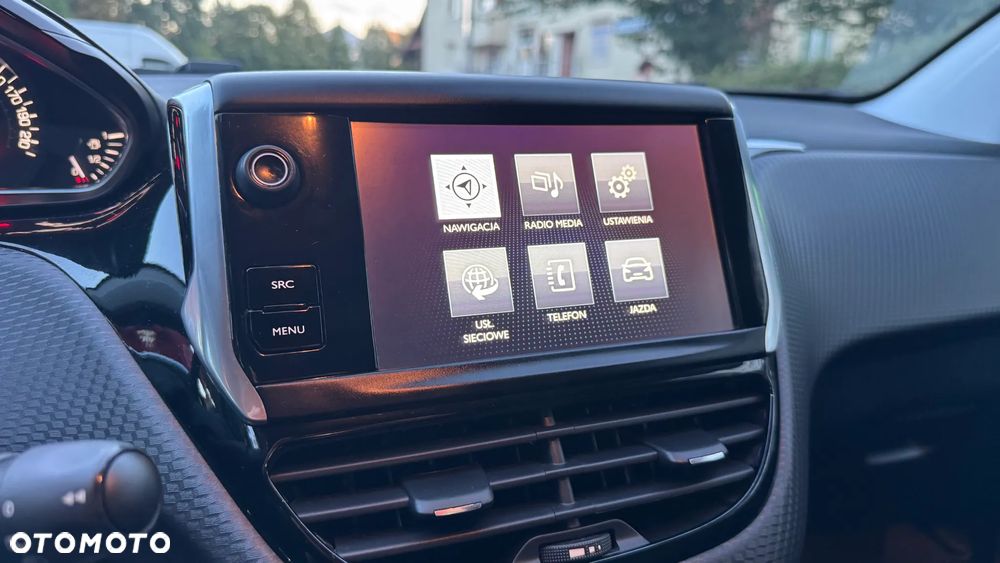 Peugeot 208 1.2 PureTech Allure S&S - 16