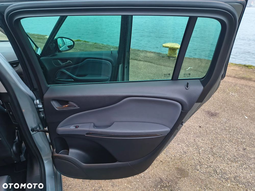 Opel Zafira Tourer 2.0 BITurbo CDTI Start/Stop Sport - 26