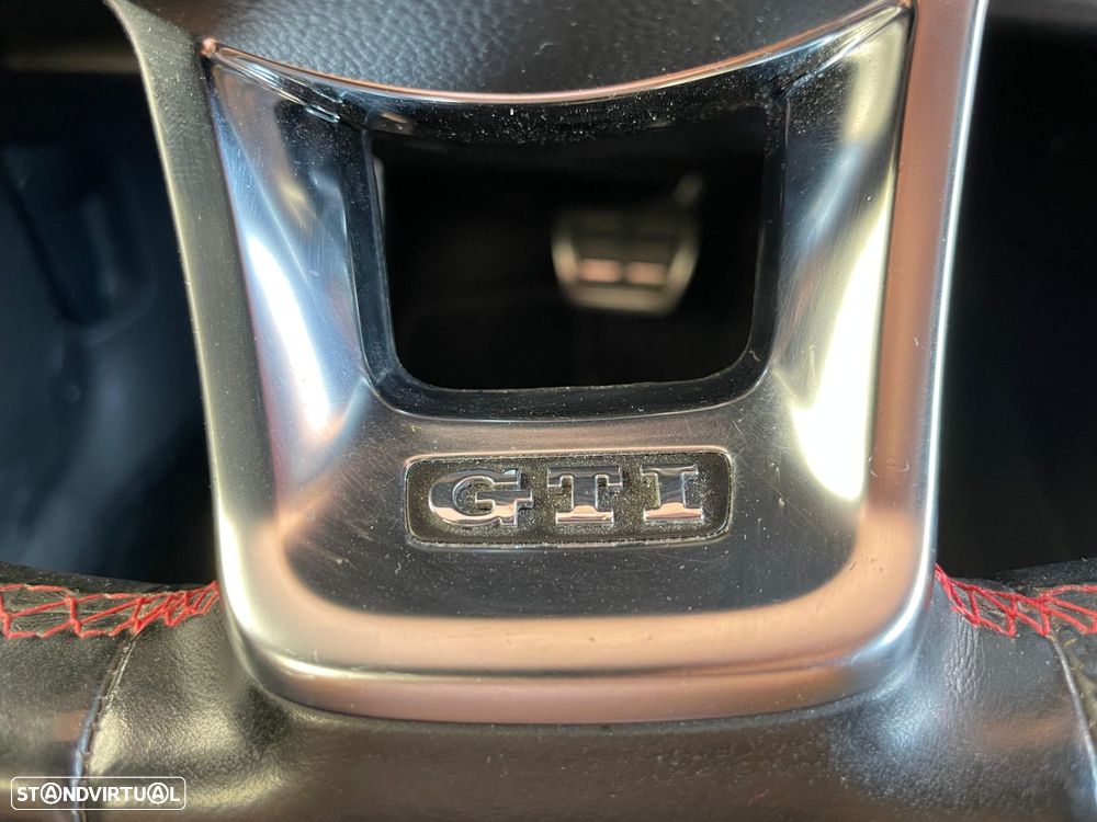 VW Golf 2.0 TSi GTi DSG Performance - 20