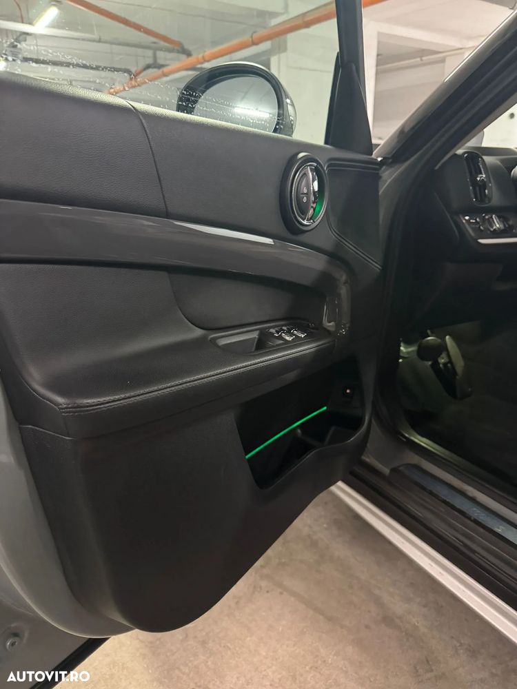 Mini Countryman Cooper S E ALL4 AT - 15