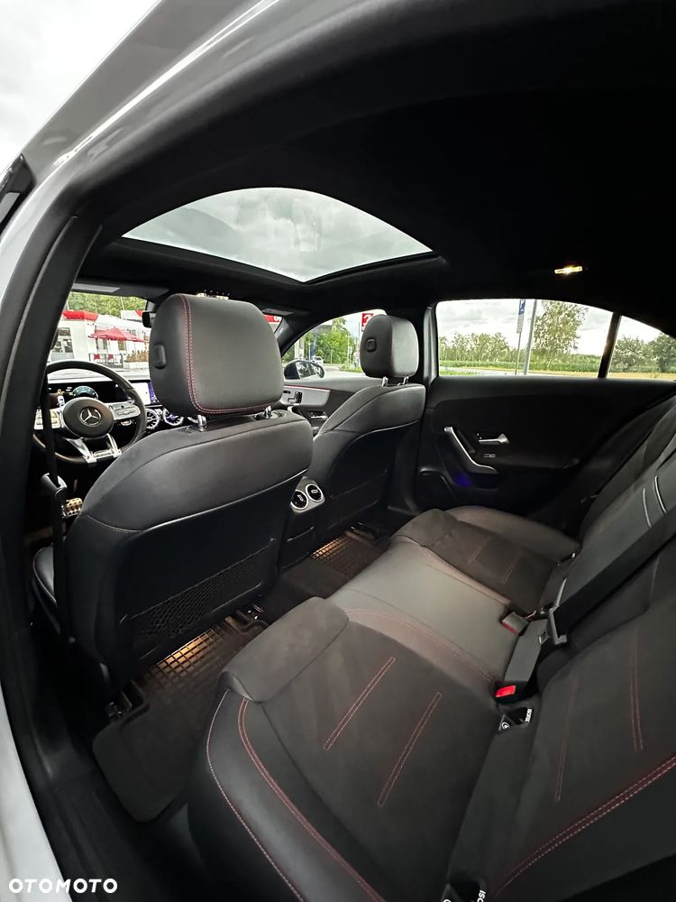 Mercedes-Benz Klasa A 220 4Matic 7G-DCT AMG Line - 13
