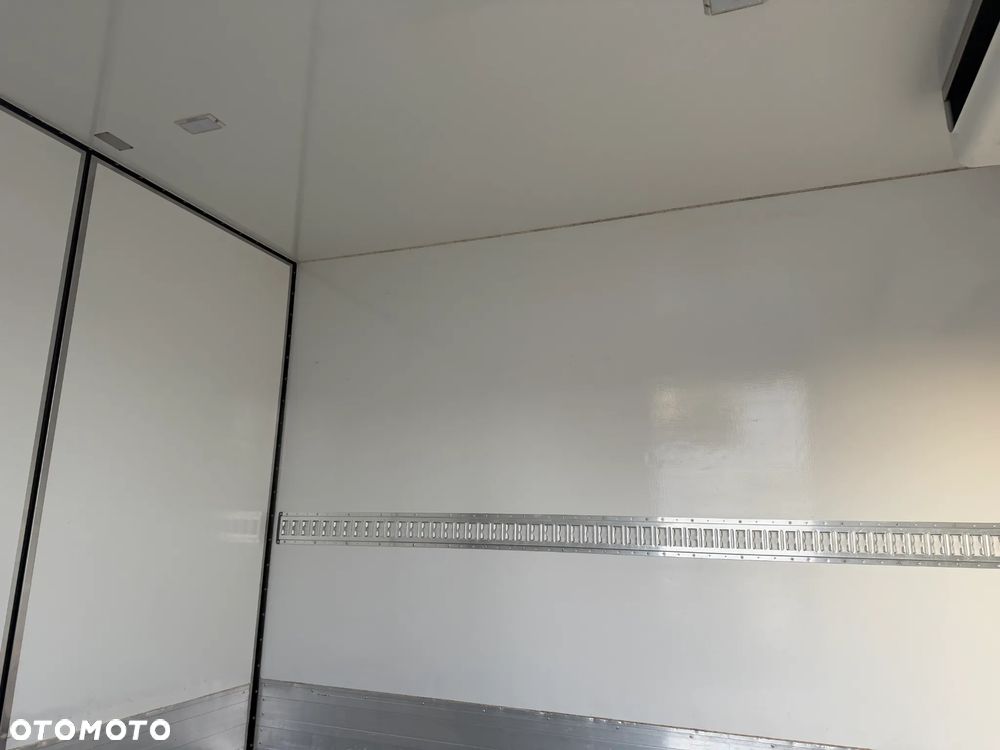 Iveco Daily 3,0 Chłodnia Mroźnia Winda - 13