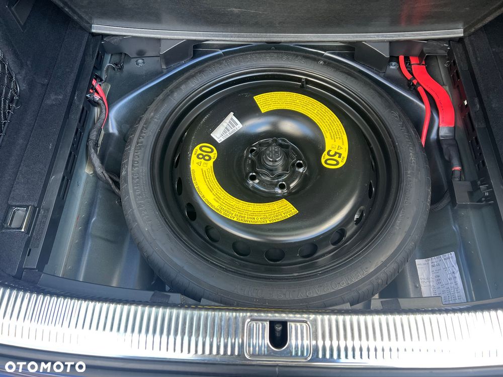 Audi A4 Avant 35 TDI S tronic - 39