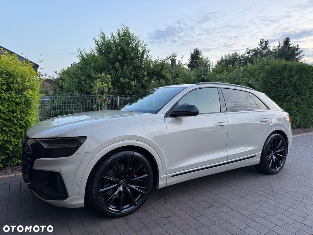 Audi SQ8 TFSI Quattro Tiptronic - 1