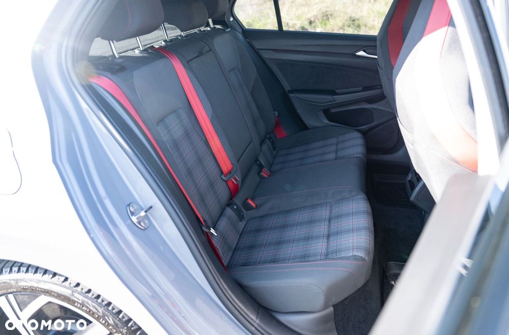Volkswagen Golf 2.0 TSI OPF DSG GTI - 12
