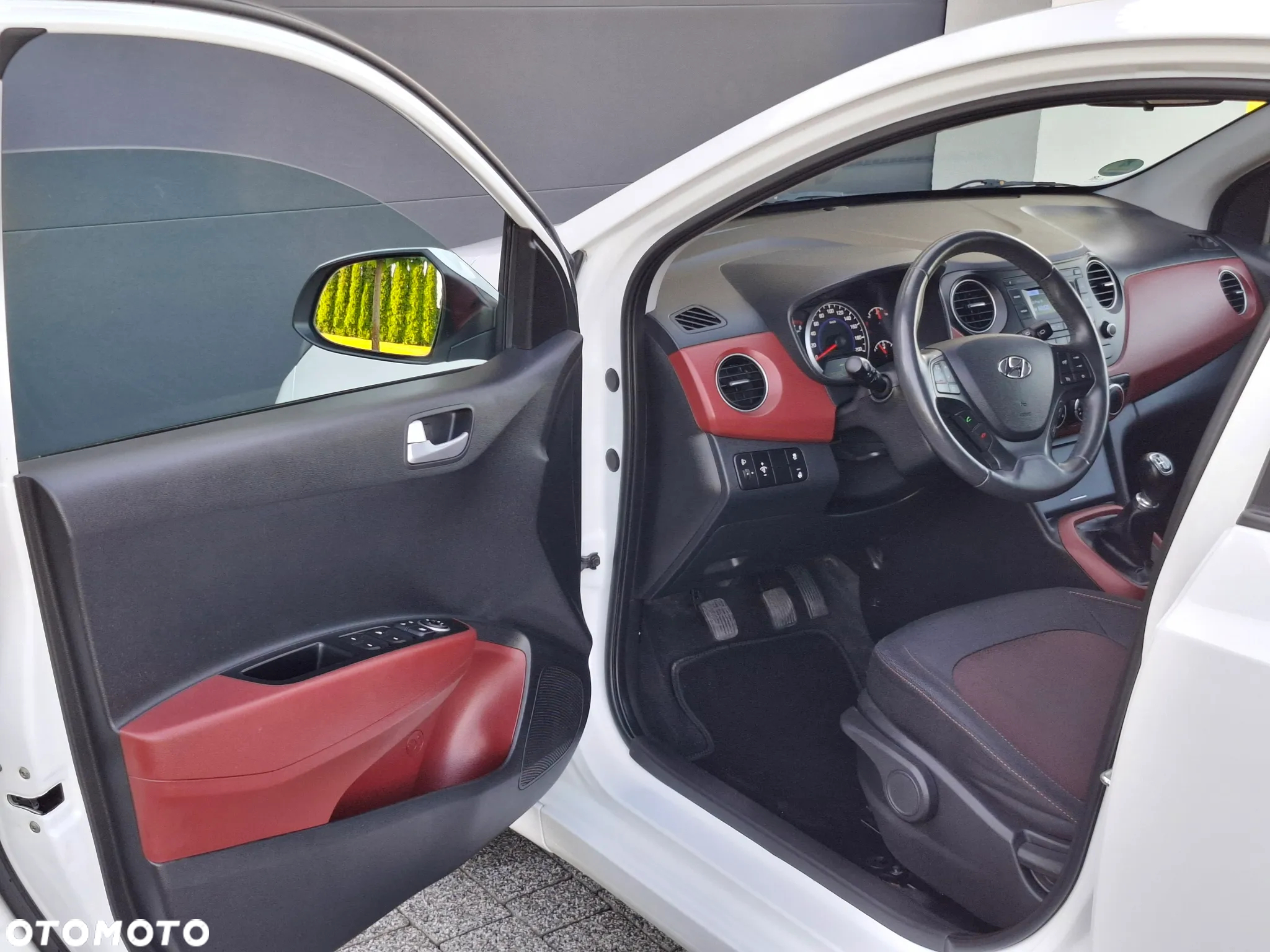 Hyundai i10 1.2 Premium - 13