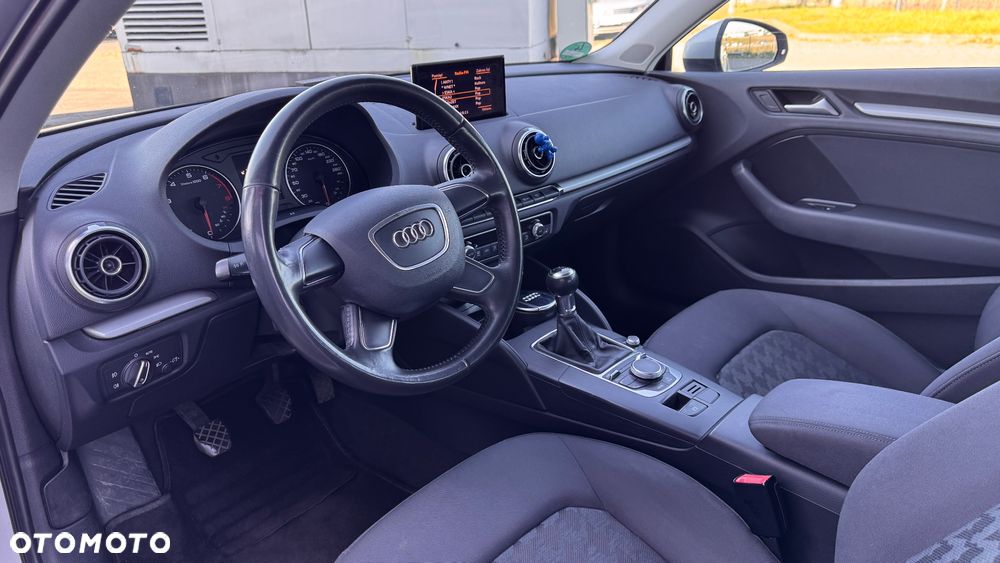 Audi A3 3-drzwiowe 1.4 TFSI Attraction - 16