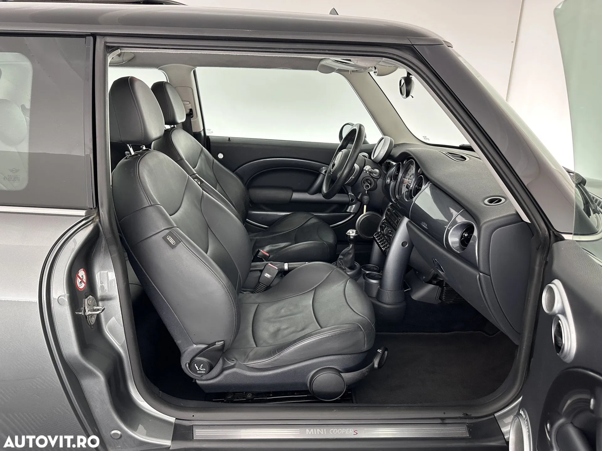 Mini Cooper S Standard - 6