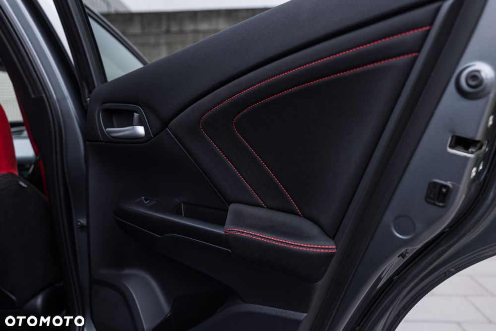 Honda Civic 2.0 VTEC Turbo Type R - 13