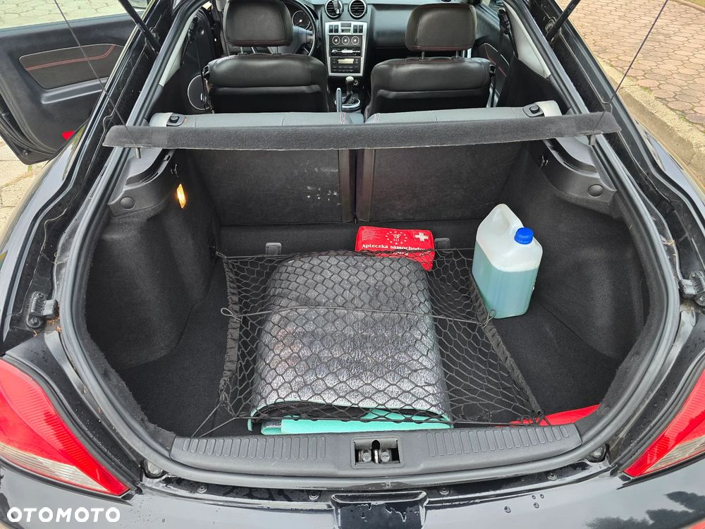 Hyundai Coupe 2.0 Middle - 26