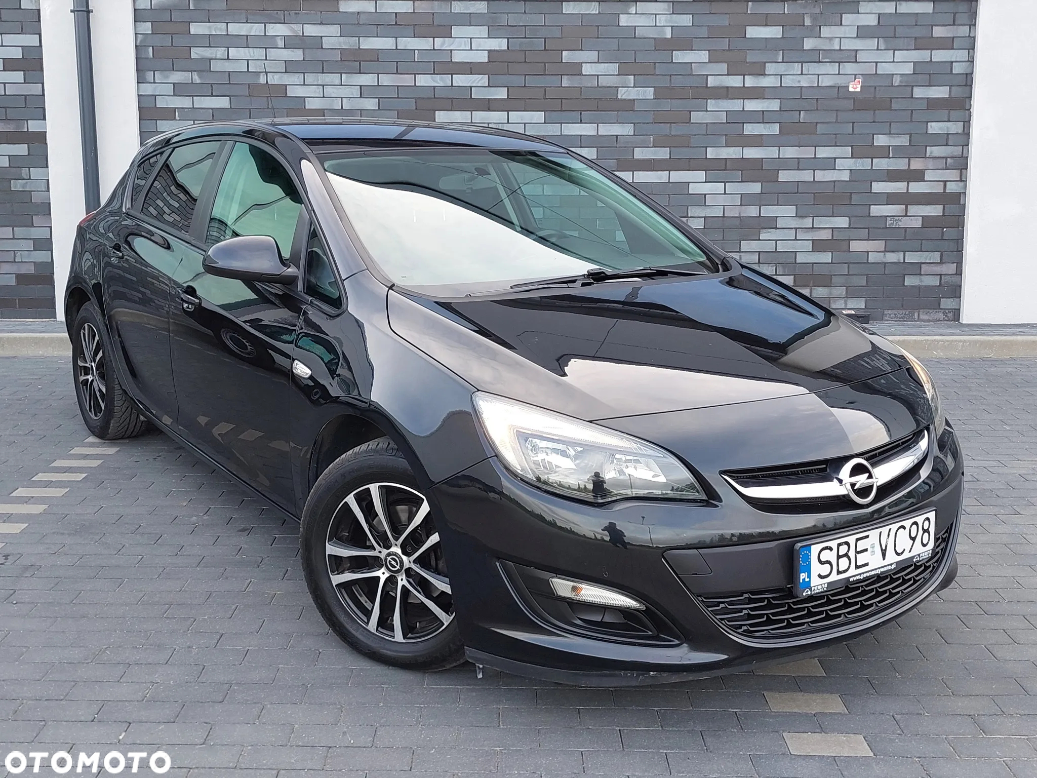 Opel Astra IV 1.6 Active - 2
