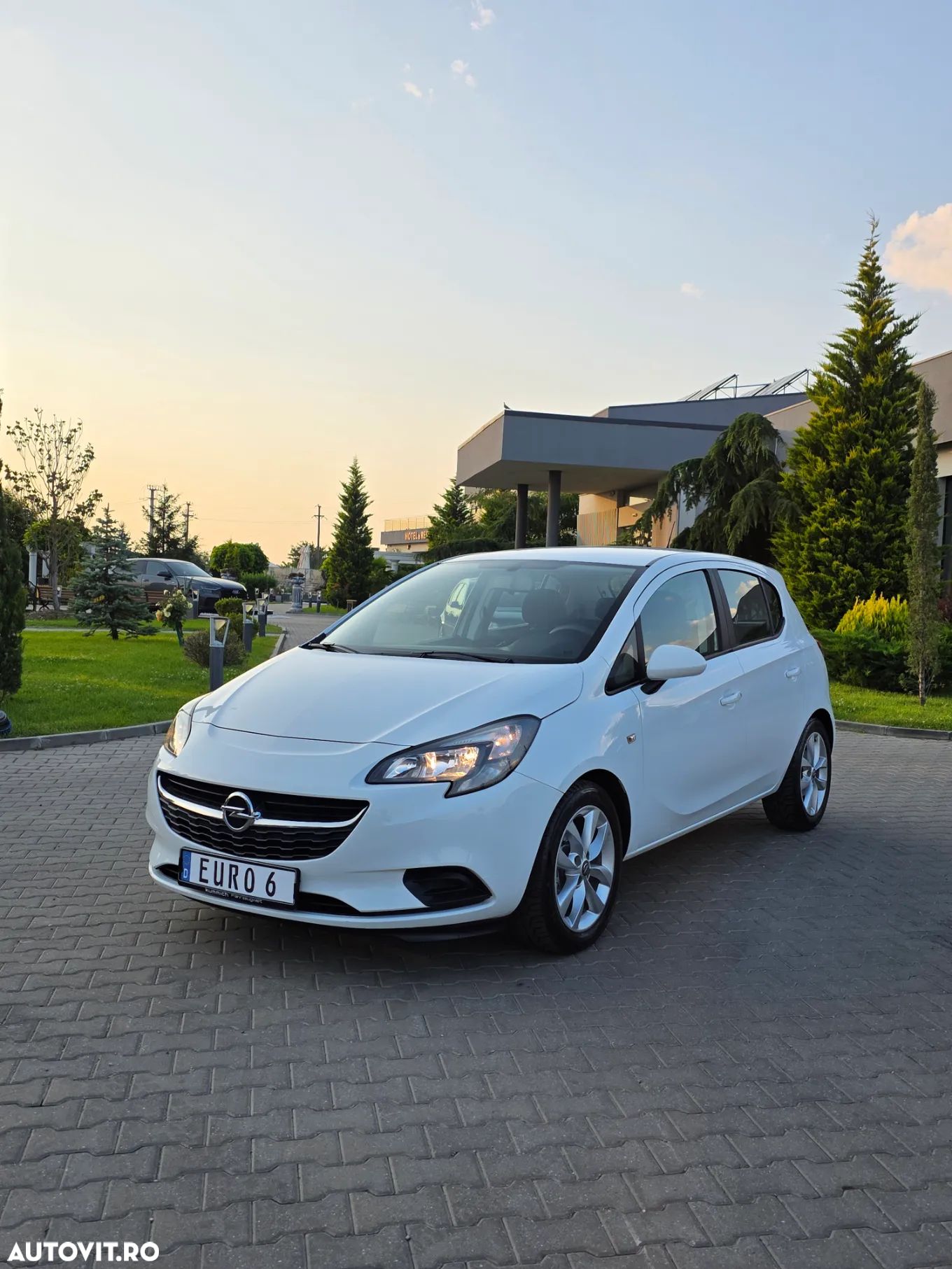 Opel Corsa 1.3 CDTi EcoFLEX Start/Stop drive - 1